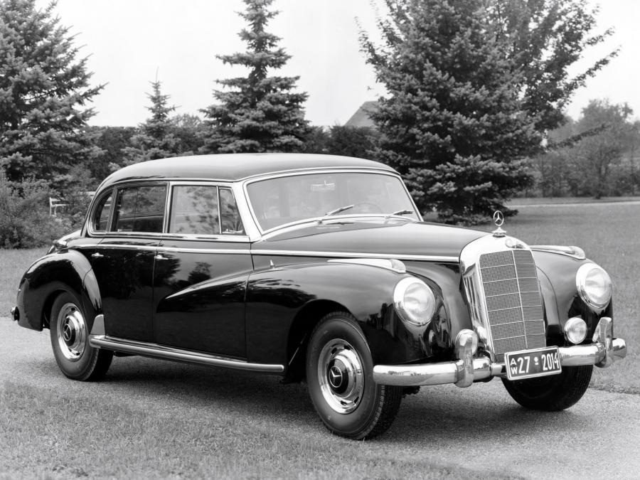  Mercedes-Benz 300 Limousine 1951 года  (фото 1 из 23)